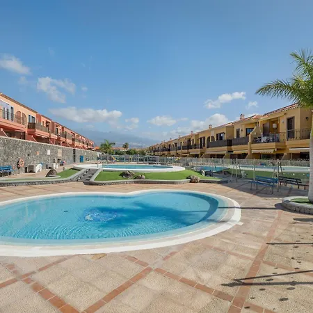Feel The Sun In Tenerife Apartament