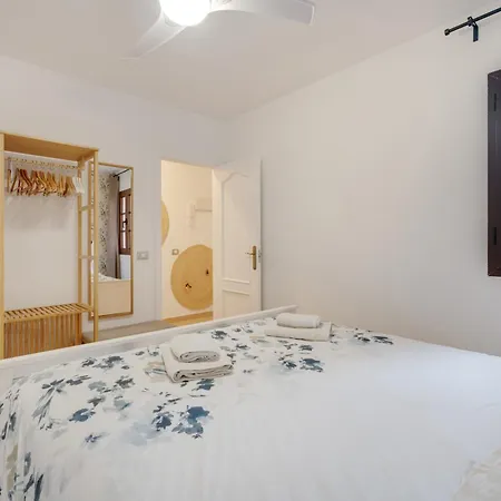 Feel The Sun In Tenerife Apartament *