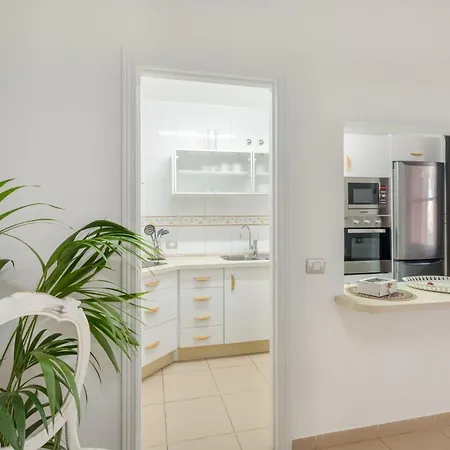 Feel The Sun In Tenerife Apartament Costa Del Silencio
