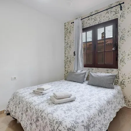 Feel The Sun In Tenerife *