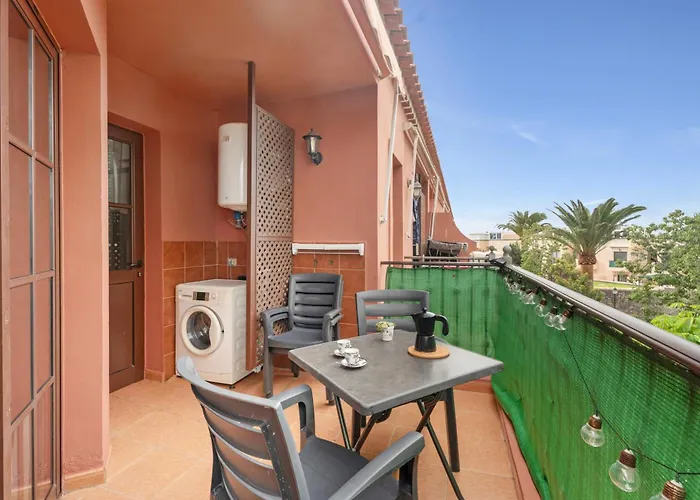 Feel The Sun In Tenerife * Costa Del Silencio